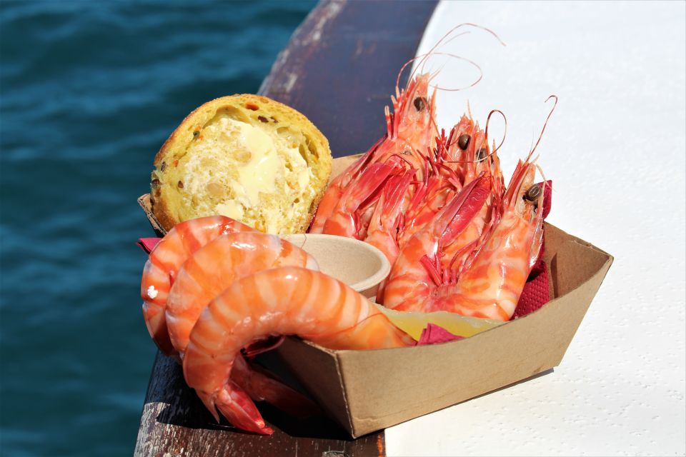 Port Douglas: Shaolin Seafood Lunch Sail, With Fresh Prawns - Experience Highlights
