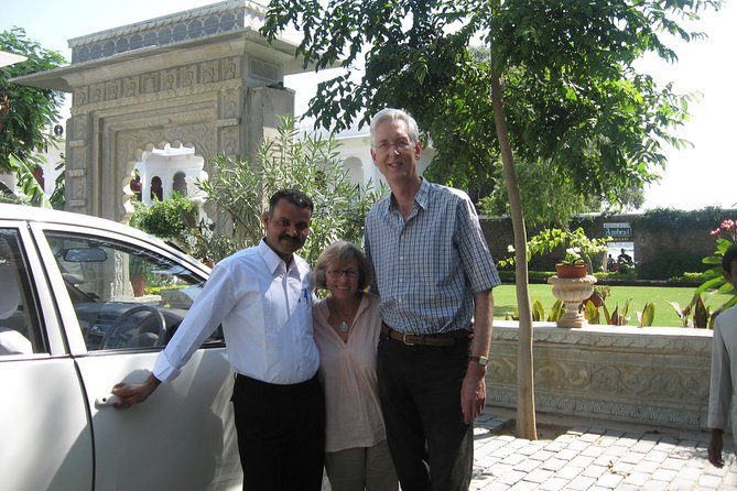 Private 6 Days Golden Triangle Tour Delhi Agra Jaipur With Ranthambore - Meeting and Pickup Details