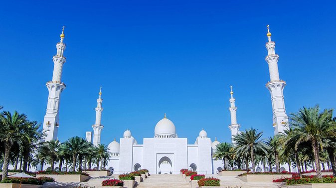 Private Abu Dhabi Full Day Tour : Grand Mosque, Qasr Al Watan With Lunch - Important Dress Code Information