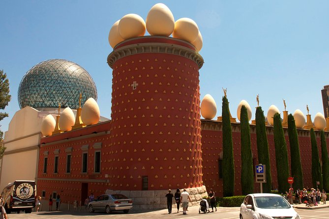 Private Day Trip to Figueres From Barcelona With a Local - Pricing and Inclusions