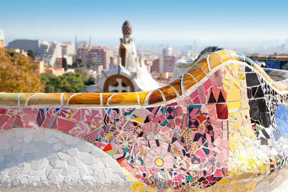 Private E-Bike Tour: Park Güell & Best of Barcelona - Experience Highlights