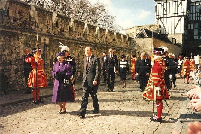 Private Guided Tour: Tower of London and St Pauls Cathedral - Cancellation Policy Details