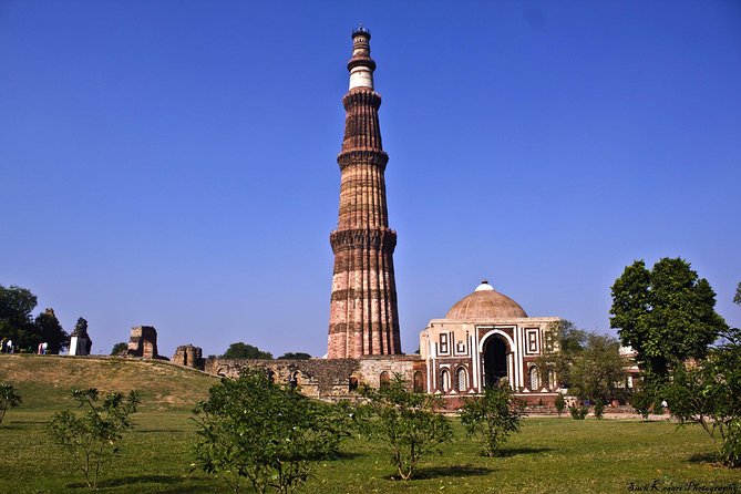 Private Old and New Delhi Sightseeing Tour - Meeting and Pickup Details