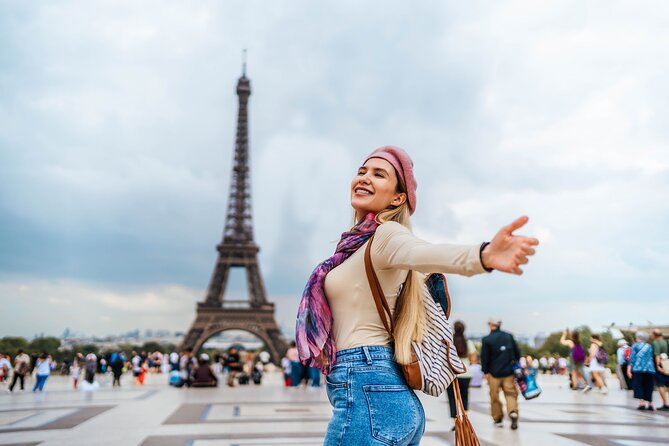 Private Paris Photoshoot: The Big Three - Explore Iconic Parisian Landmarks