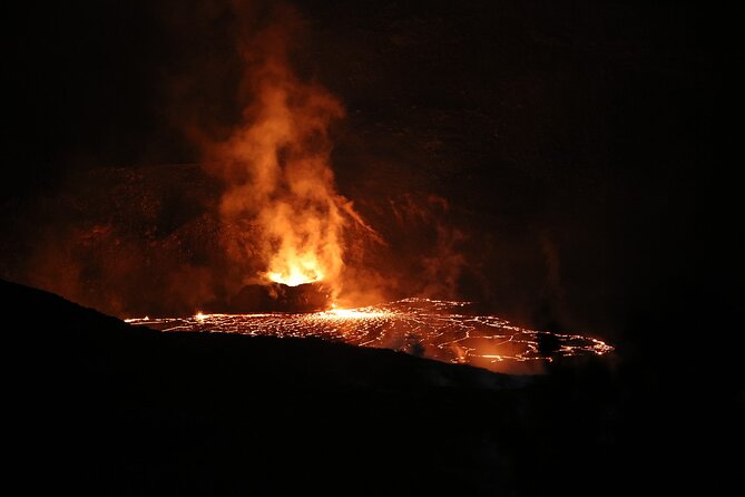 Private Sprinter Van 10 Seats Tour From Kona Coast to Volcanoes National Park - Customizable Stops