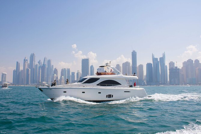 Private Tour 4 Hours Yacht in Dubai Marina From Dubai - Meeting Point and Logistics
