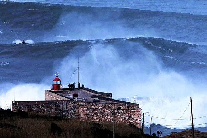 Private Tour: Discovery Fishing Village of Nazaré and the Giant Waves With Traditional Lunch - Itinerary