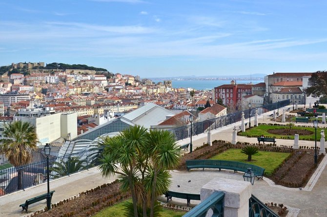 Private Tour for Small Groups of 7 Days in Portugal From Lisbon - Itinerary Highlights