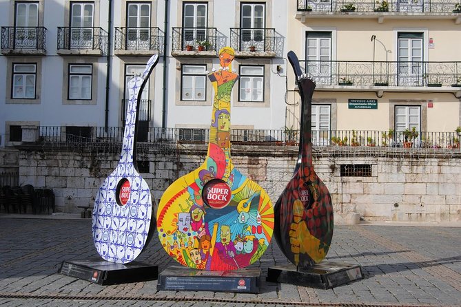 Private Tour: Lisbon Sightseeing Tour With Dinner and Fado Show - Dining Experience