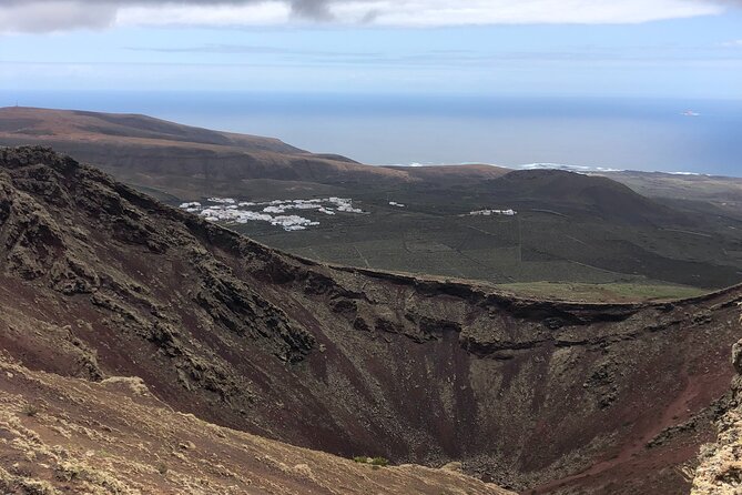 Private Tour of the Atlantis Tunnel and La Corona Volcano - Admission Ticket Information