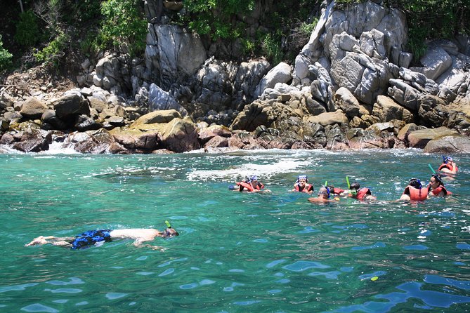 Private Tour Seven Bays, Huatulco HT - Tour Duration and Reservation Process