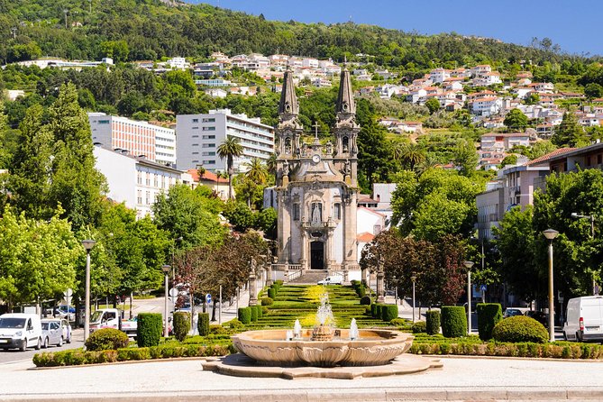 Private Tour to Guimarães and Braga - Excursion Highlights