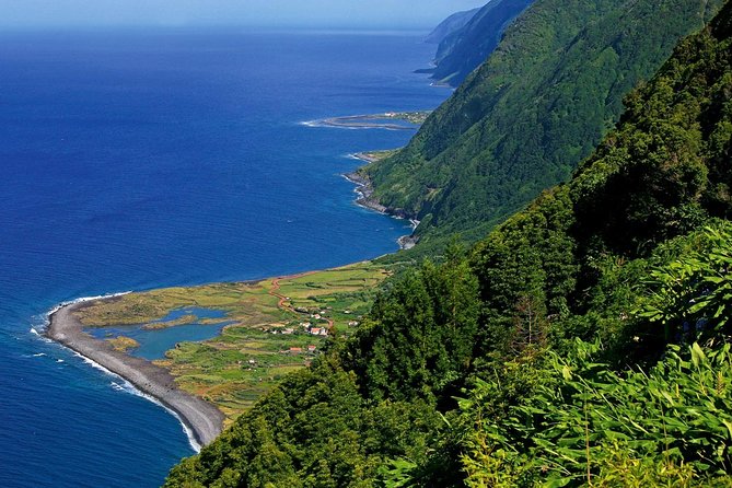 Private Transfer From Caloura to Azores (Pdl) Airport - Customer Reviews and Ratings