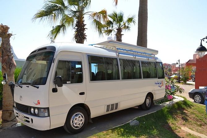 Private Transfer From Hurghada Airport to Soma Bay & Safaga Hotels or Return - Overview and Meeting/Pickup