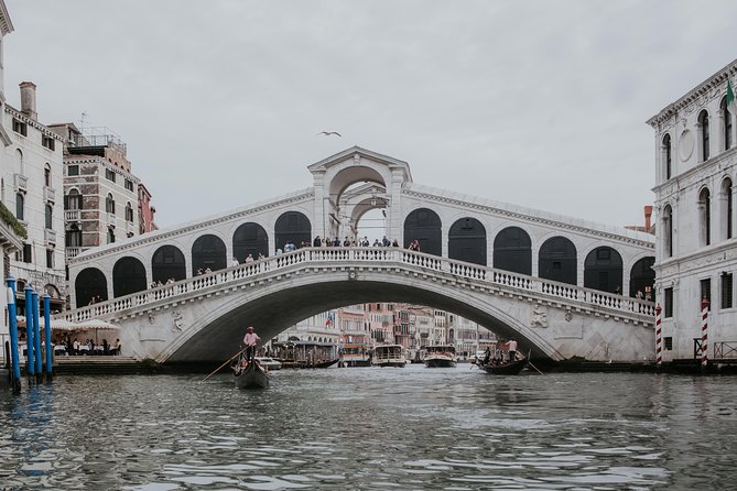 Private Transfer From Venice Airport to Hotel in Venice City Center - Overview and What To Expect