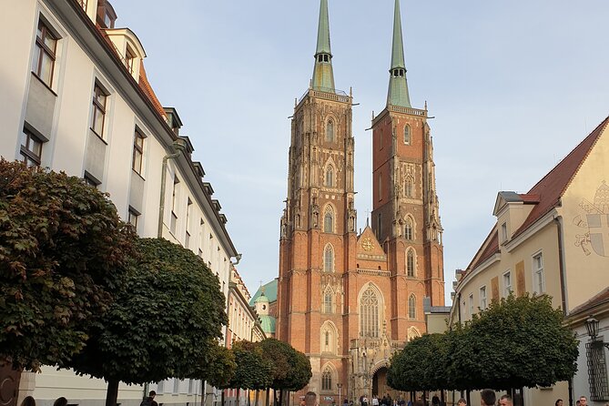 Private Transfer From Wroclaw to Krakow, Private Driver Service - Booking Information and Process