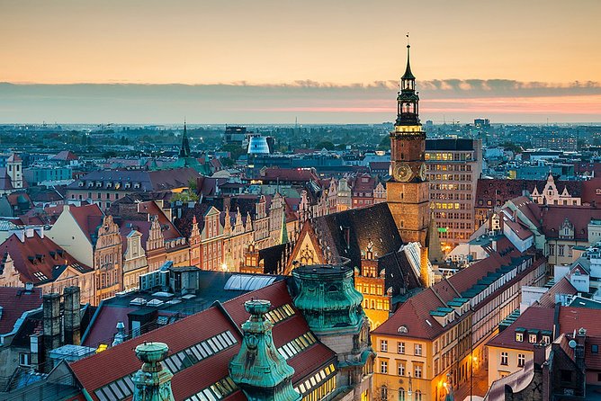 Private Transfer From Wroclaw (Wro) Airport to Wroclaw City Centre - Service Inclusions and Benefits