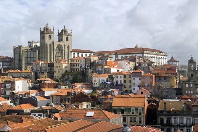 Private Transfer One Way From Lisbon to Porto (Mercedes-Benz Executive Vehicle) - Reviews and Ratings Overview