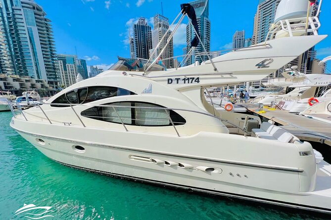Private Yacht Exoperience From Dubai Marina - Reviews