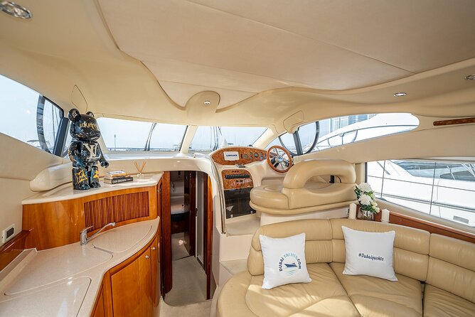 Private Yacht Rental - Azimut 42ft Luxury Yacht in Dubai - Scheduling and Logistics