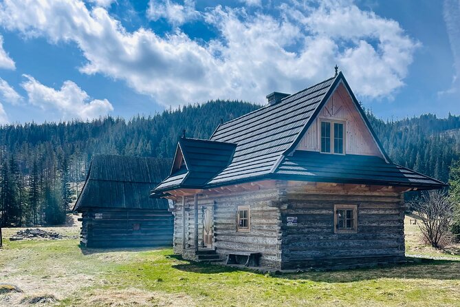 Private Zakopane and Thermal Pools Tour From Krakow - Pickup Details