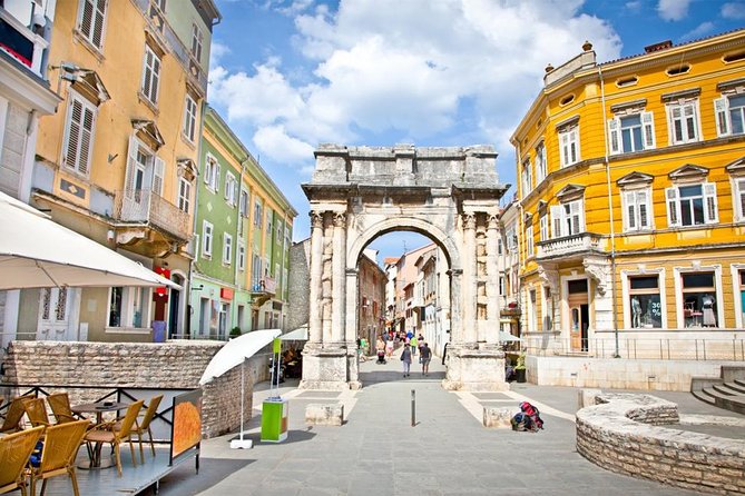 Pula Day Trip From Rovinj - Sightseeing Opportunities in Pula