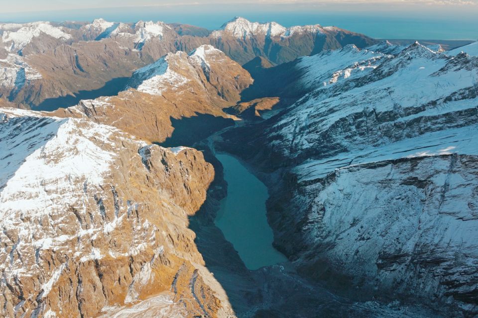 Queenstown: Milford Sound Scenic Flyover With Hotel Pickup - Experience Highlights