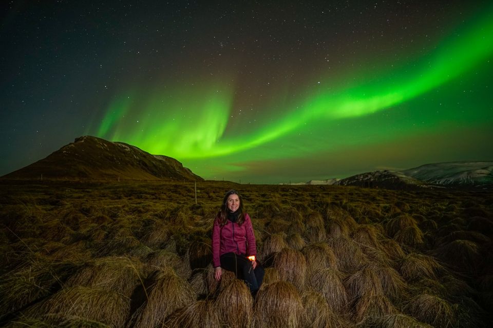 Reykjavik: Northern Lights Tour With Private Photographer - Experience Highlights