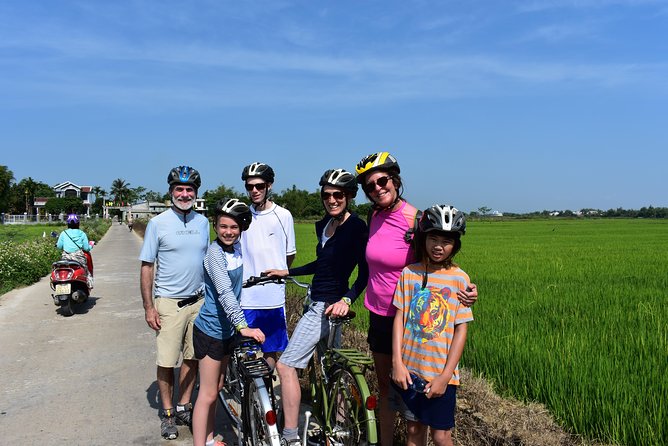 Riding Back In Time Around Hoi An - Taking in Cultural Workshops
