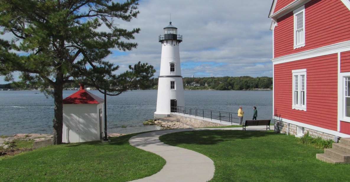 Rock Island Lighthouse Tour & Glass-Bottomed Boat Cruise - Experience Highlights