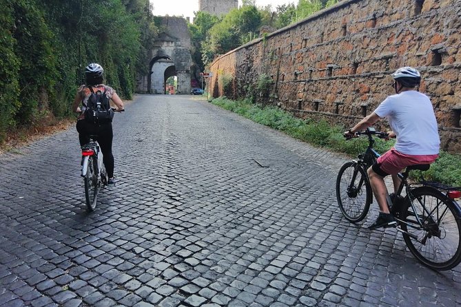 Rome: Oil & Food Tastings Along the Appian Way by E-Bike - Meeting Point Information