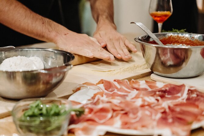 Rome Pizza Making Class in Trastevere - Cancellation Policy