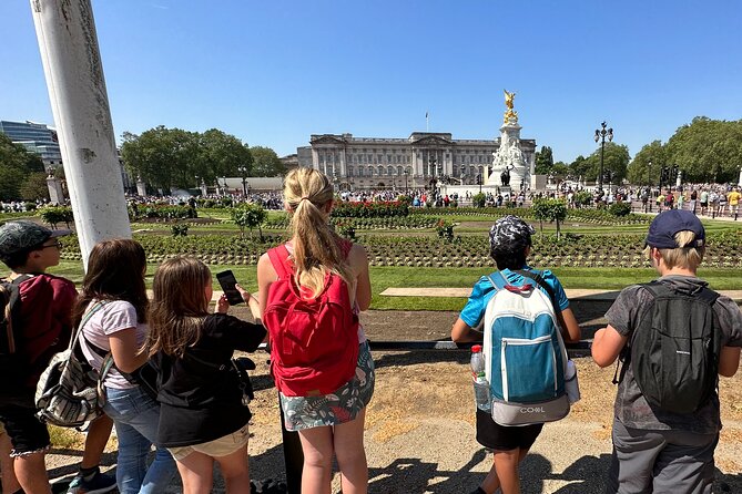 Royal London Private Walking Tour for Kids and Families - Engaging Activities for Kids