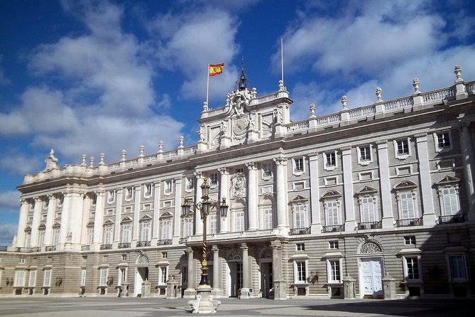 Royal Palace & Prado Museum Guided Tour With Skip the Line Ticket - Cancellation Policy Details