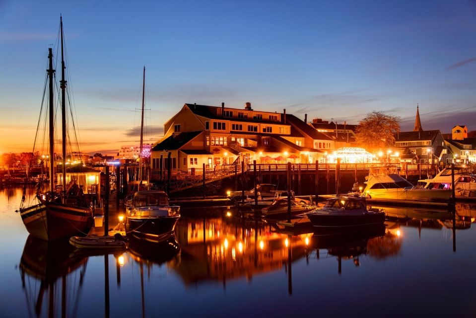 Salem: Requiem for Salem Walking Ghost Tour - Experience Highlights