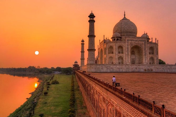 Sameday Private Taj Mahal,Agra Fort and Fatehpursikri Tour From Delhi With Lunch - Operator Information