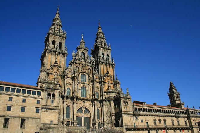 Santiago De Compostela Private Tour From Vigo With Hotel or Port Pick-Up - Inclusions and Exclusions