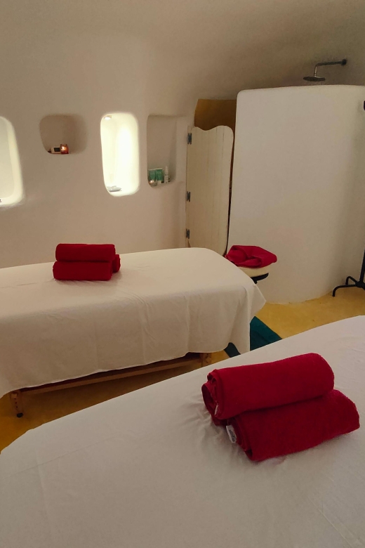 Santorini: Couples Massage & Day Pool, Jacuzzi, Gym Access - Duration and Languages