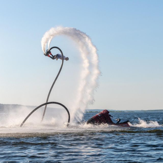 Santorini: Fly Board Pro Adventure in Perivolos Beach - Instructor and Group Size Details