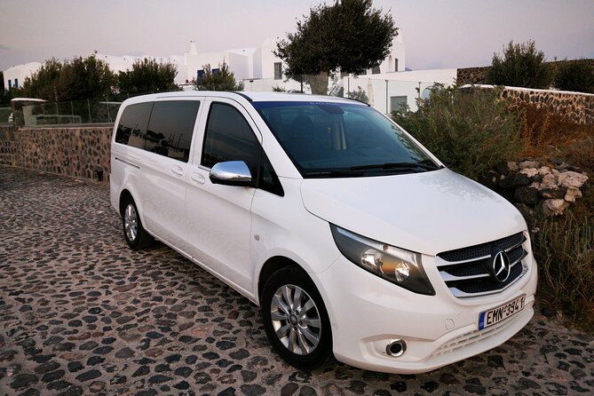 Santorini Private Transfer up to 8 Persons - Service Specifics