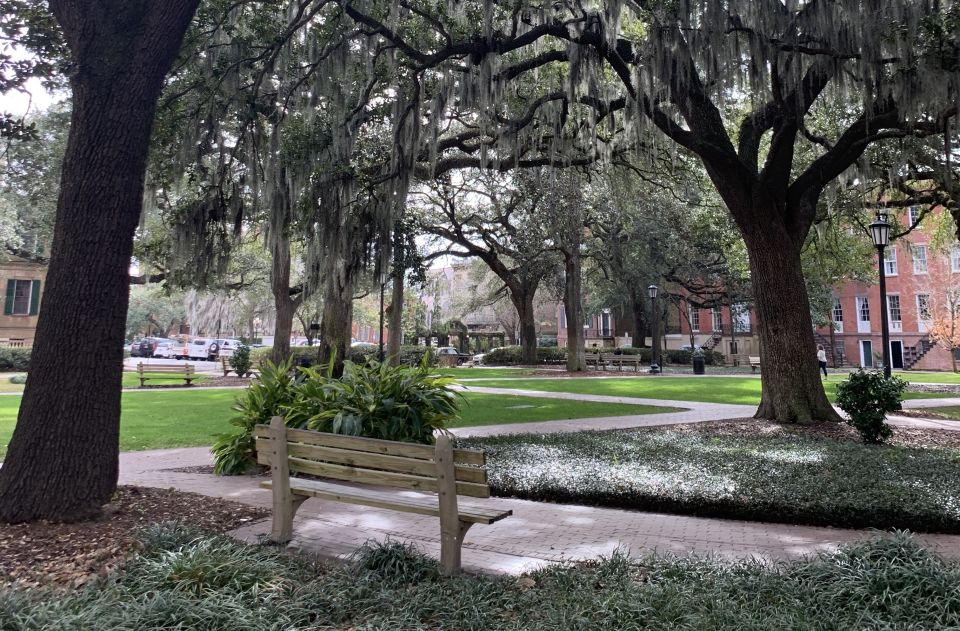 Savannah: Old Squares GPS Audio Guided Walking Tour - Experience Highlights