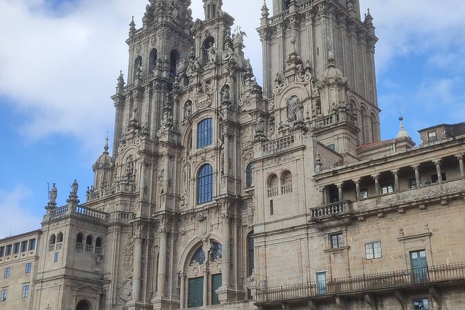 Secrets of Santiago De Compostela: Private Self-Guided Audio Tour - Reviews and Ratings Breakdown