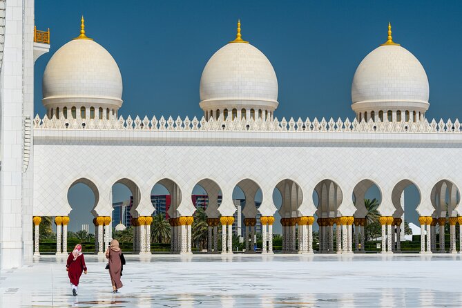 Semi-Private Abu Dhabi Guided Cultural Tour With Lunch - Culinary Experience