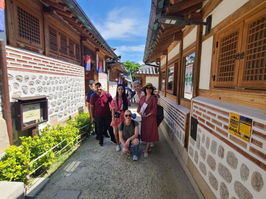 Seoul: Deoksugung Palace History Odyssey Walking Tour - Tour Highlights and Itinerary