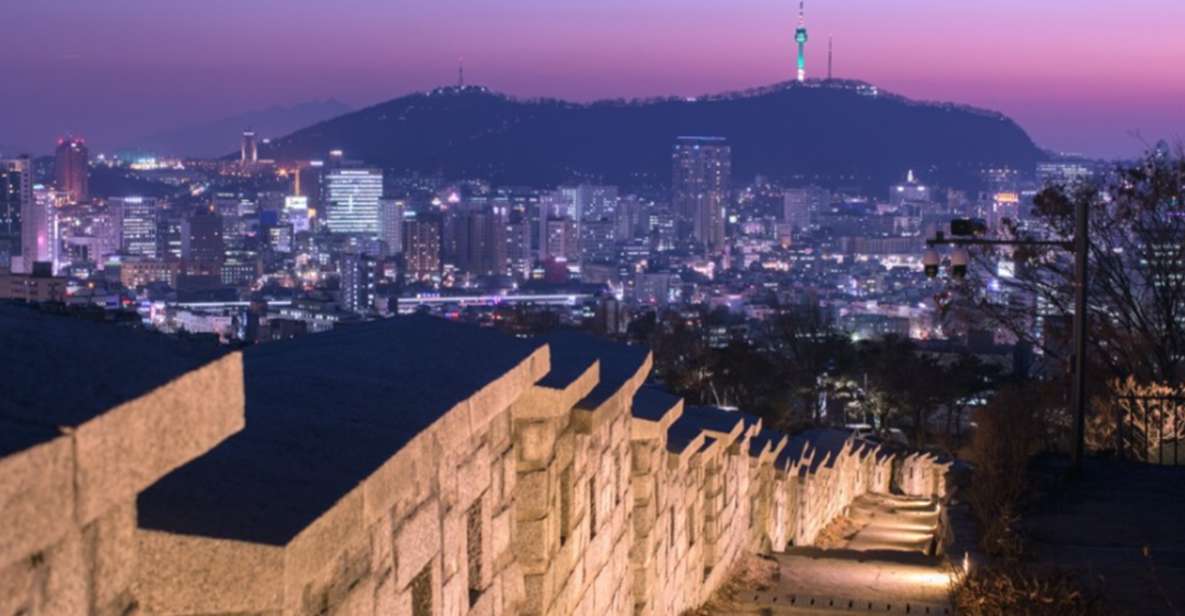 Seoul: Nighttime Tour of Palace, Market, Naksan Park & More - Activity Details