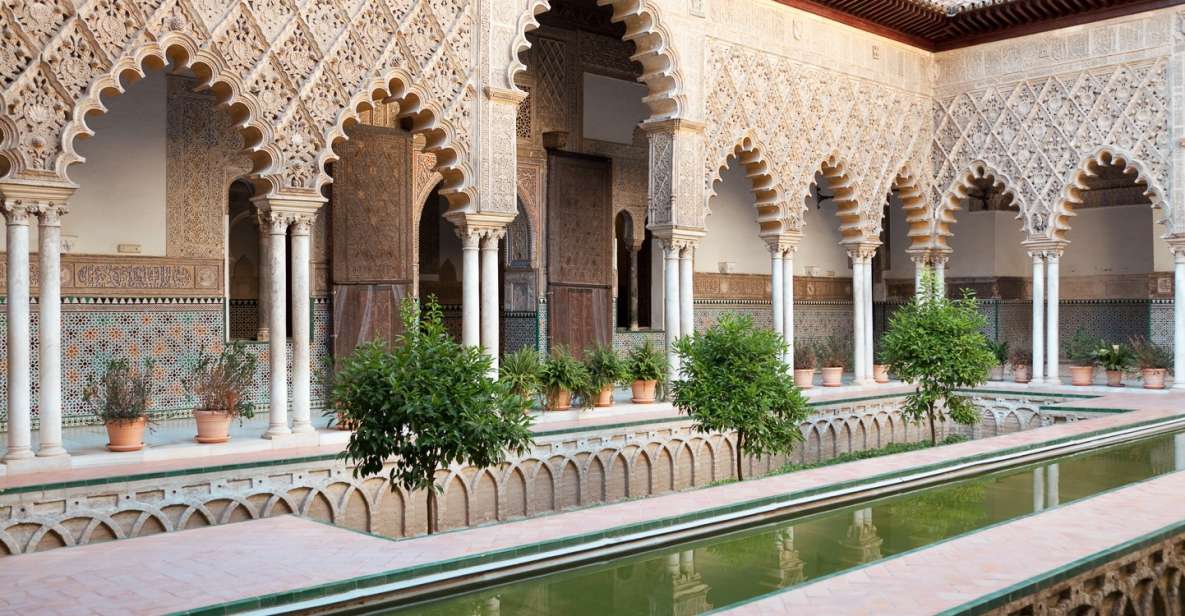 Seville: Alcázar, Cathedral and Giralda Tour With Tickets - Availability and Skip-the-Line Access