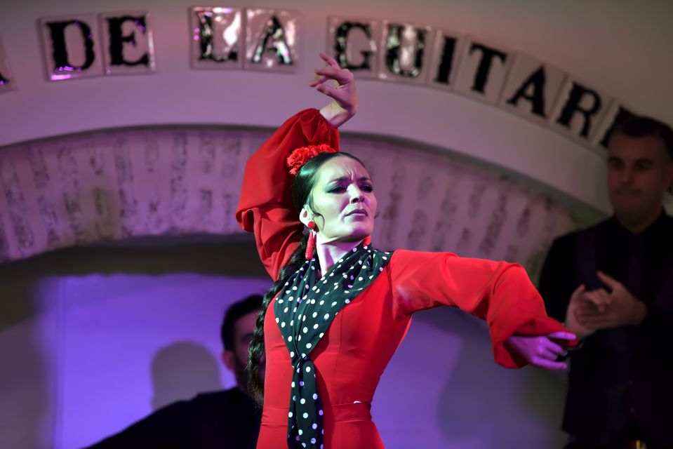 Seville: Ticket to Flamenco Show at La Casa De La Guitarra - Experience Highlights at La Casa De La Guitarra