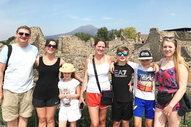 Shore Excursion Tour for Kids From Naples to Pompeii and Amalfi Coast - Kid-Friendly Itinerary Highlights