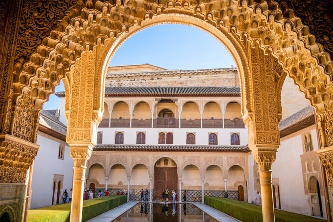 Skip The Line Tickets to Alhambra, Generalife and Nasrid Palaces - Inclusions and Fixed Entry Time