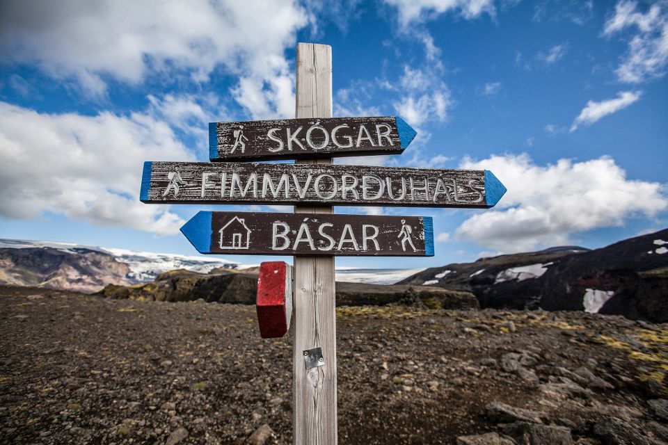 Skógar: Fimmvörðuháls Pass Hiking Tour to Thorsmork Valley - Experience Highlights